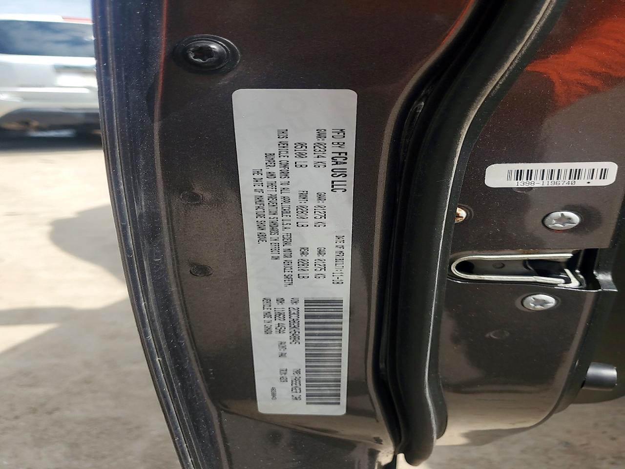 2019 CHRYSLER 300 S photo 34