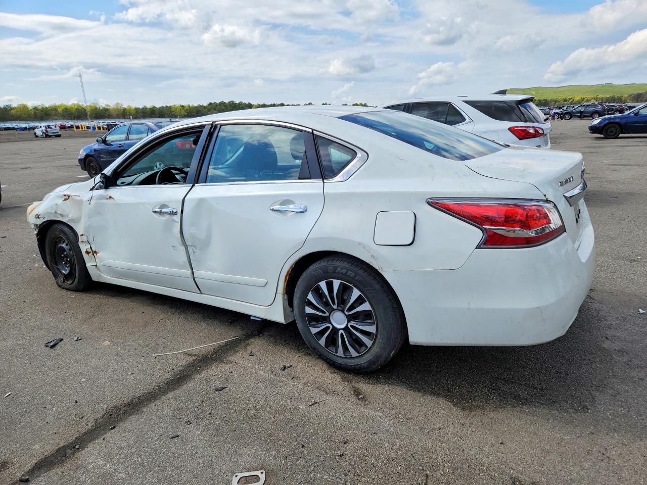2015 NISSAN ALTIMA 2.5 S photo 2