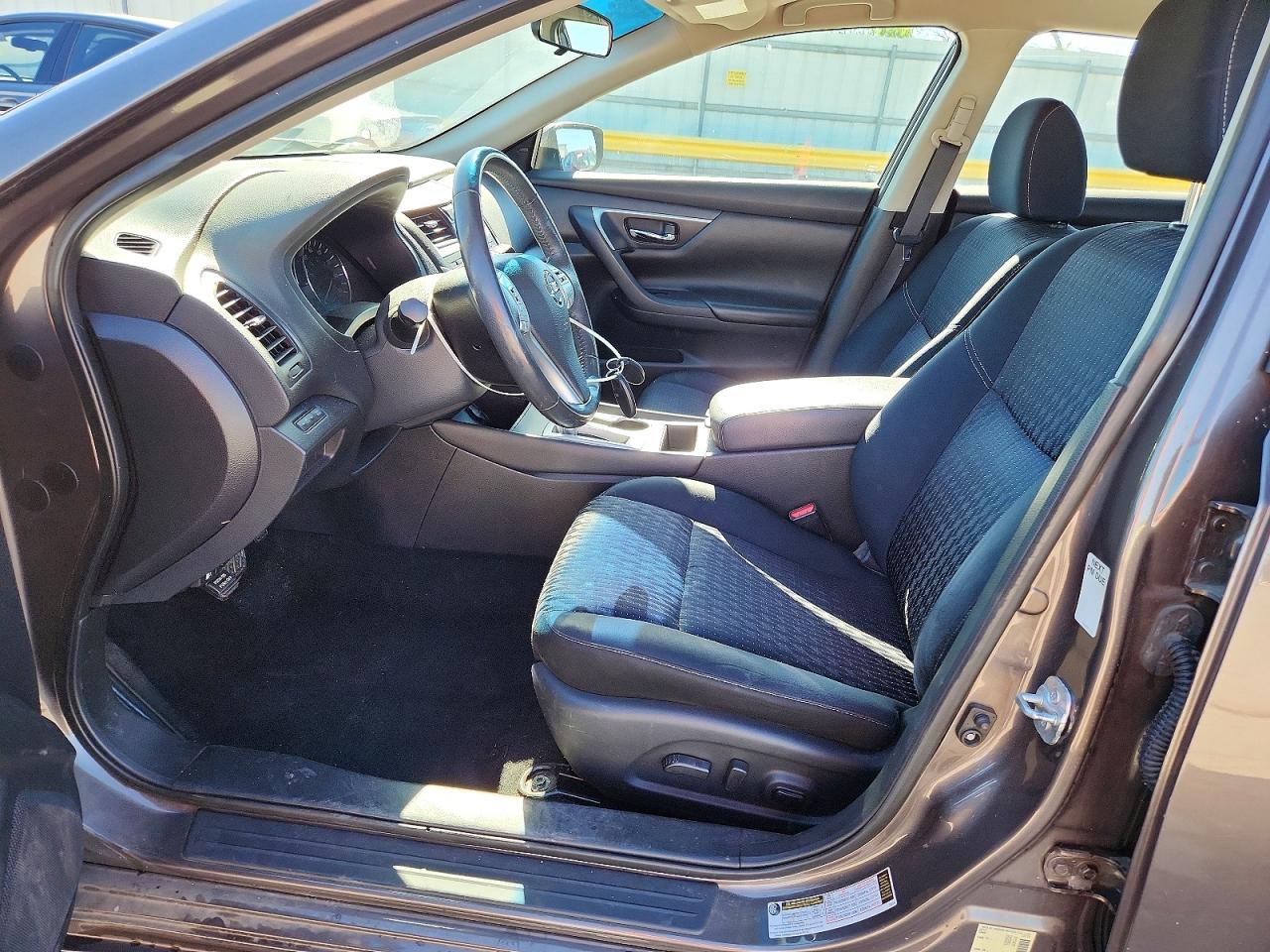 2017 NISSAN ALTIMA 2.5 SV photo 19