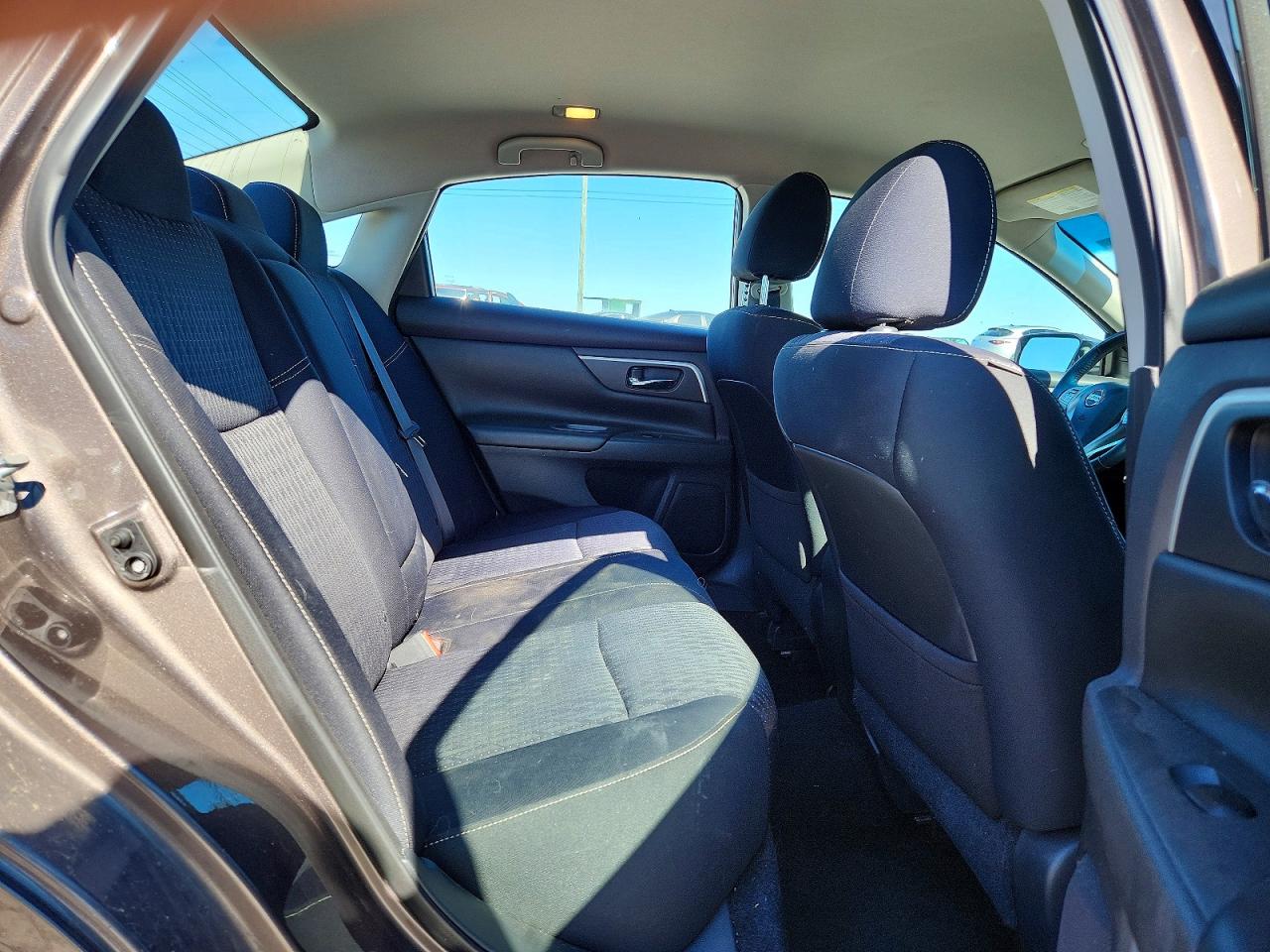 2017 NISSAN ALTIMA 2.5 SV photo 28