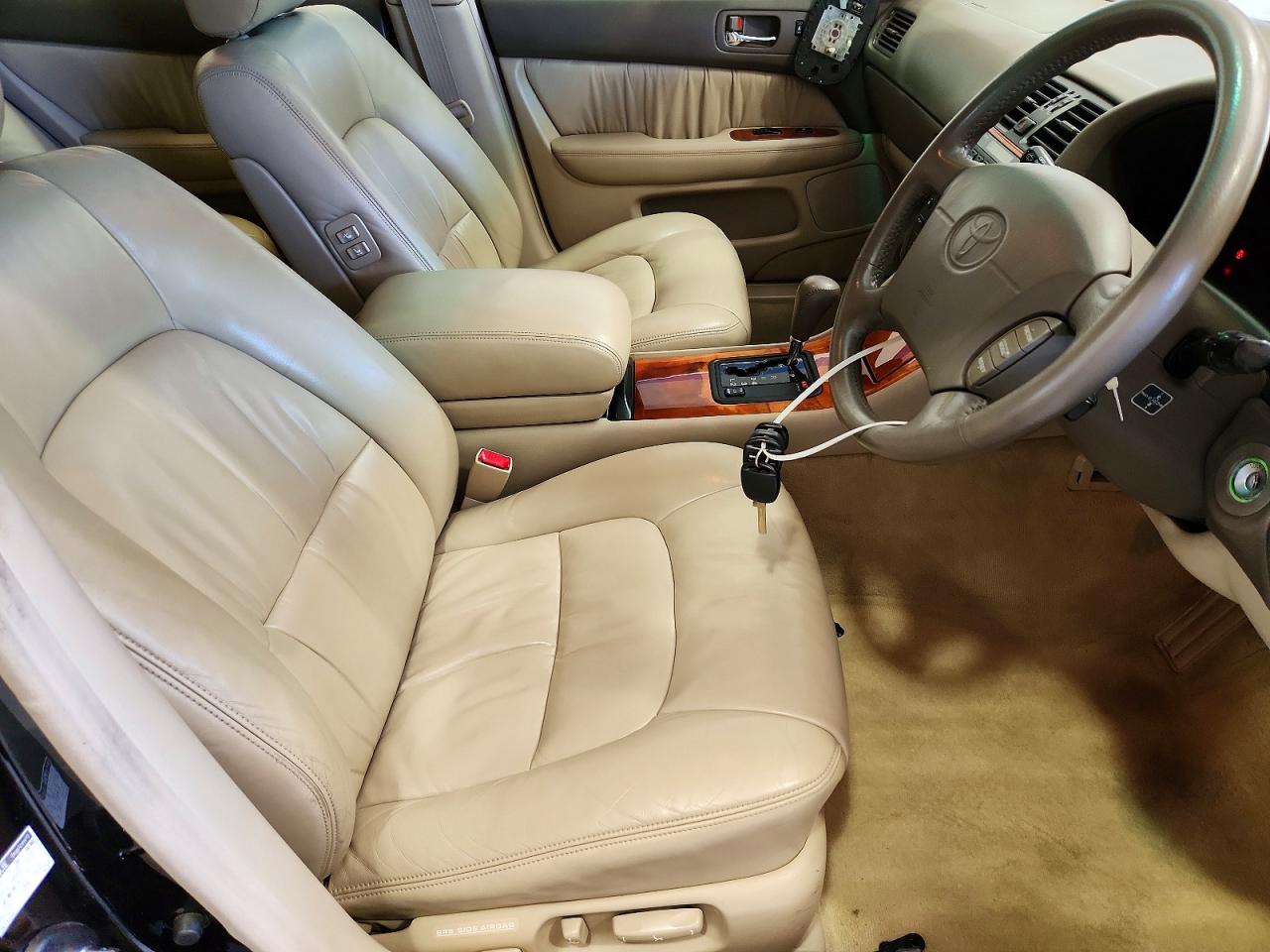 1997 TOYOTA CAMRY photo 7