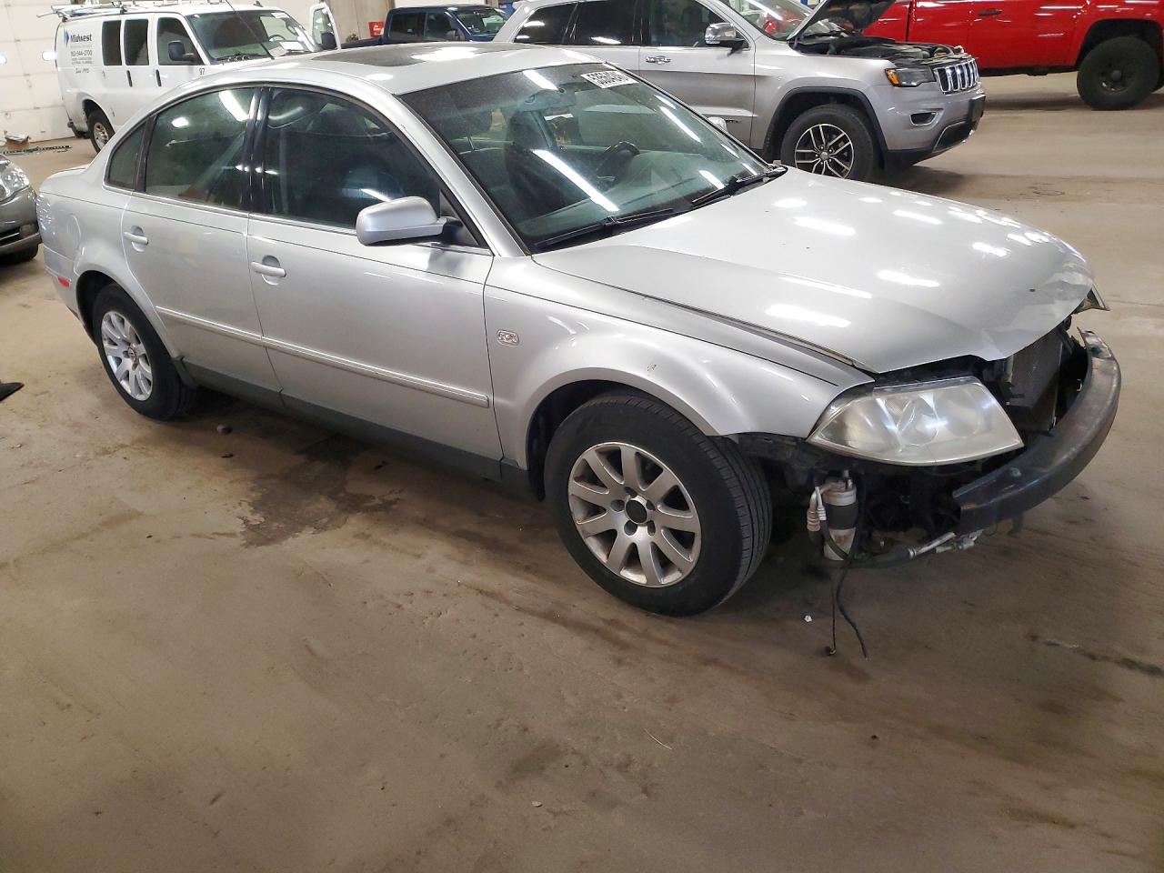 2003 VOLKSWAGEN PASSAT GLS photo 7