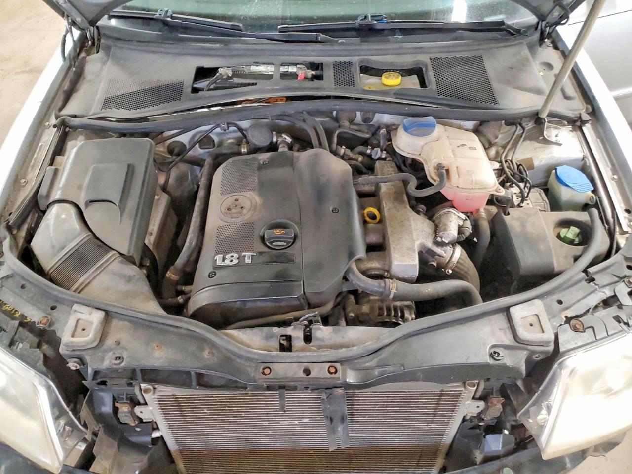 2003 VOLKSWAGEN PASSAT GLS photo 21