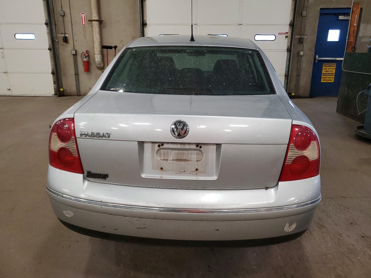 2003 VOLKSWAGEN PASSAT GLS photo 11