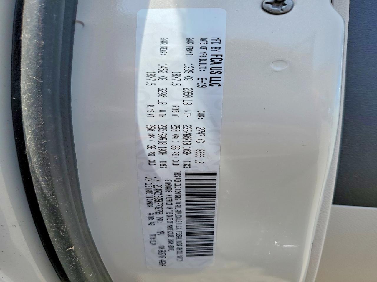 2019 CHRYSLER PACIFICA TOURING L photo 23