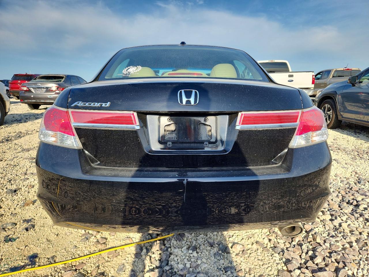 2011 HONDA ACCORD EXL photo 16