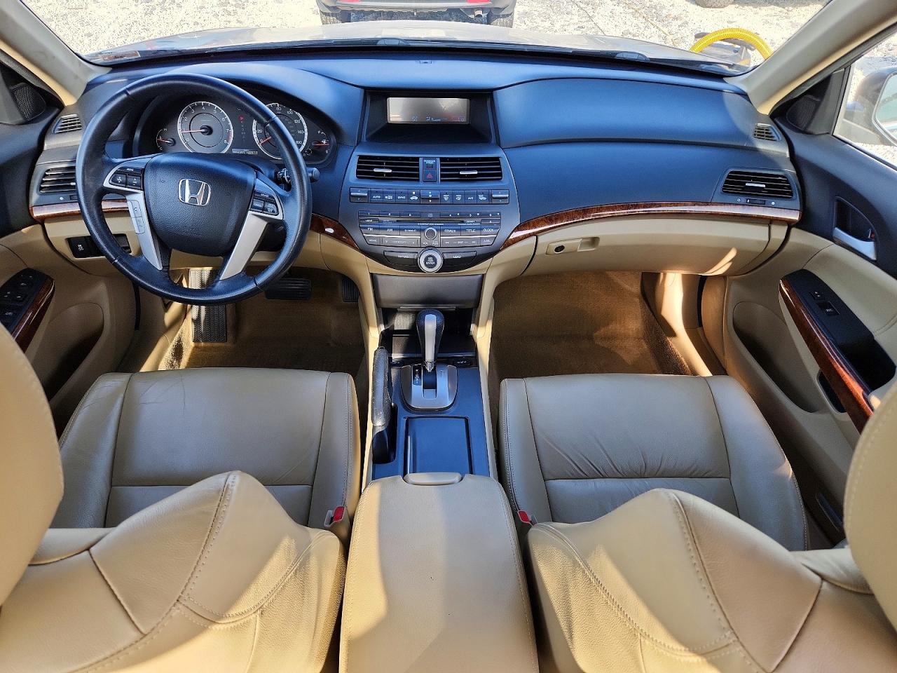 2011 HONDA ACCORD EXL photo 22