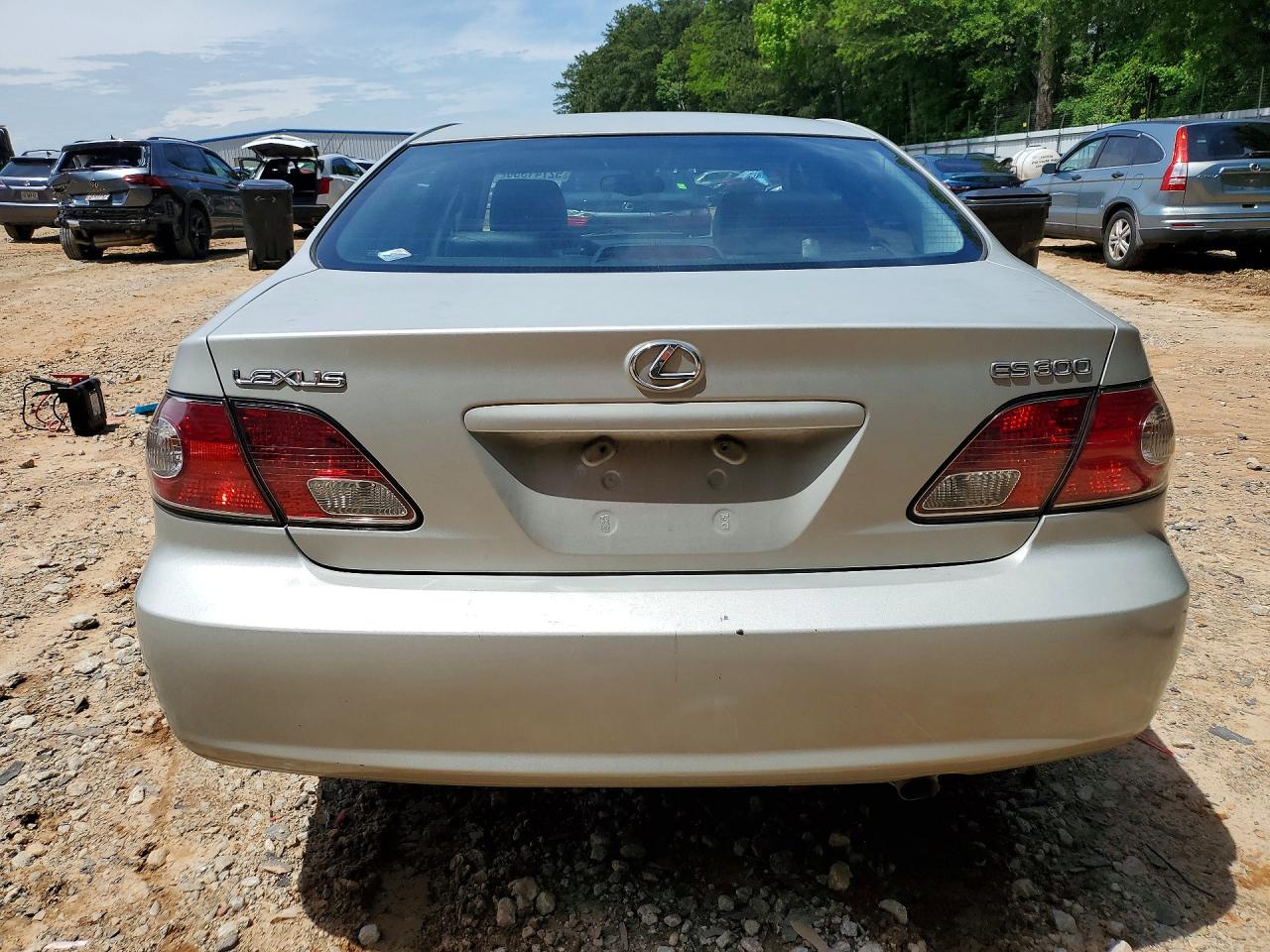 2003 LEXUS ES 300 photo 11