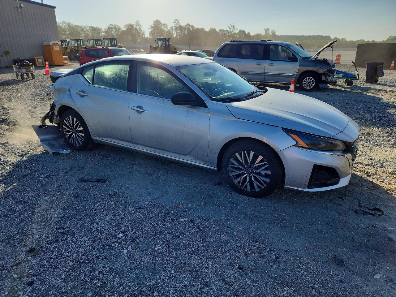2025 NISSAN ALTIMA SV photo 10