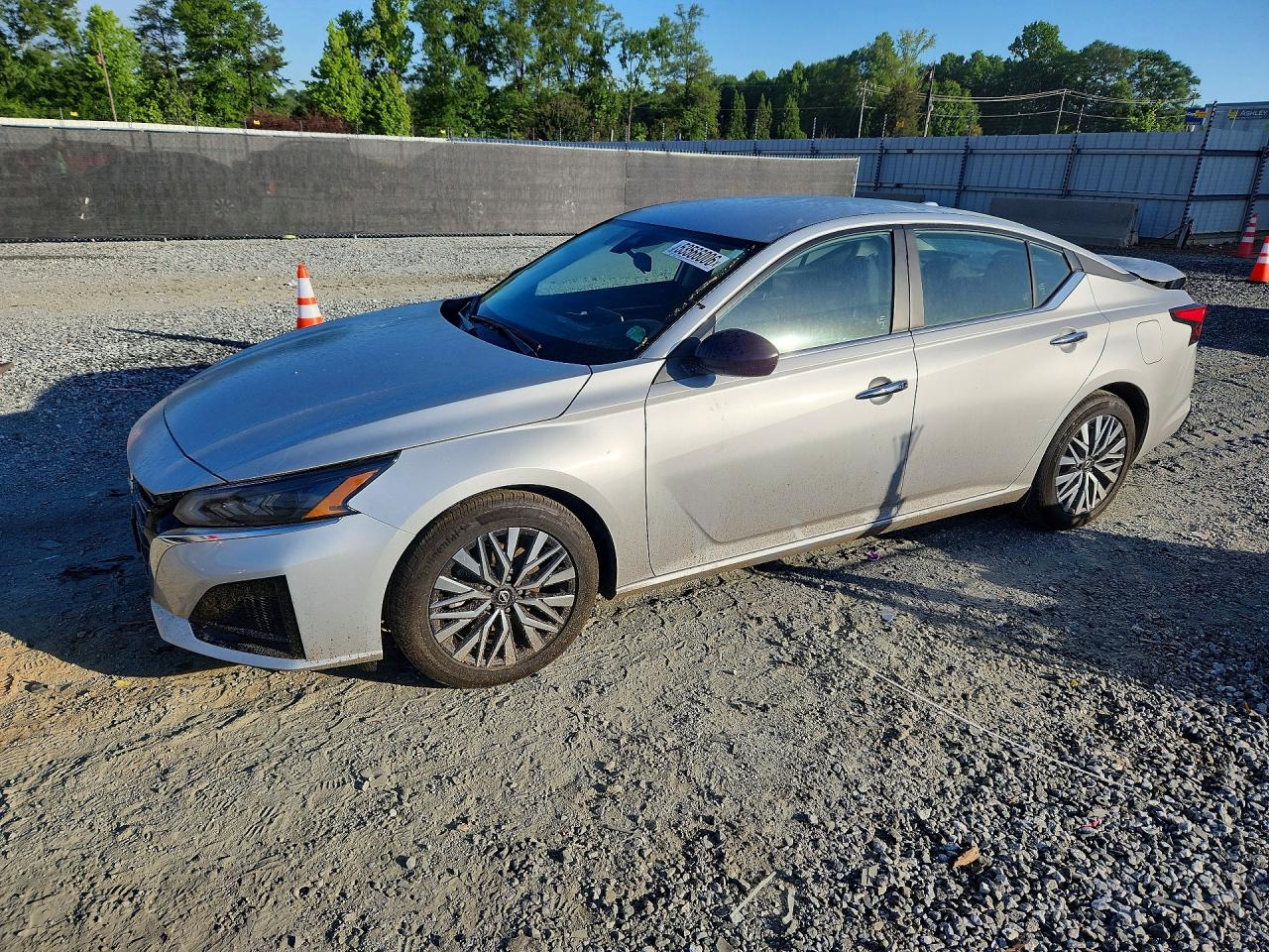 2025 NISSAN ALTIMA