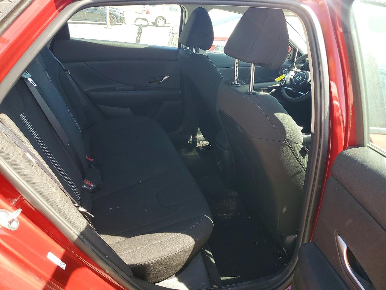 2024 HYUNDAI ELANTRA SEL photo 10