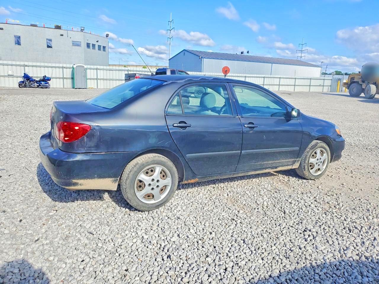 2005 TOYOTA COROLLA CE photo 5