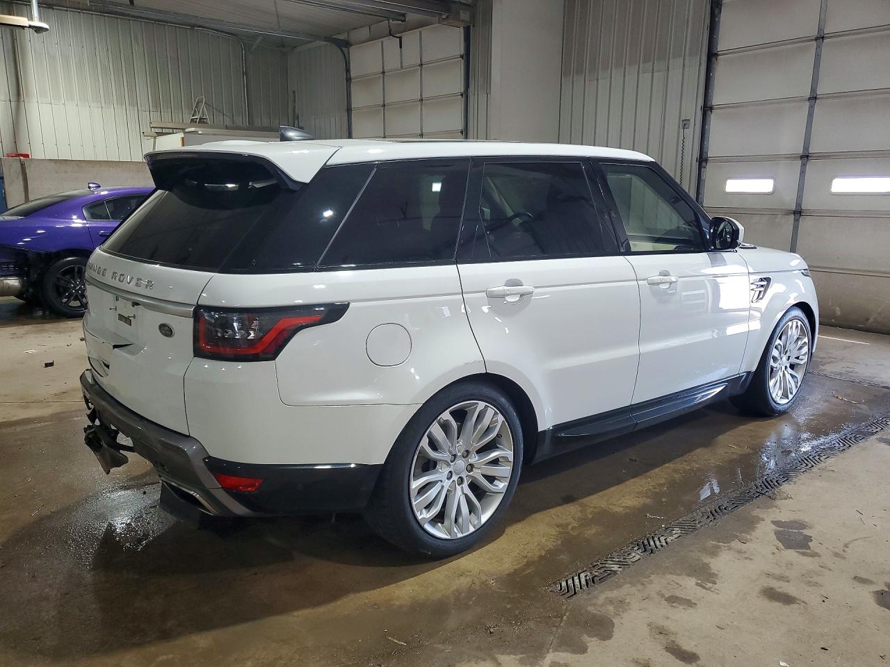 2020 LAND ROVER RANGE ROVER SPORT HSE photo 5