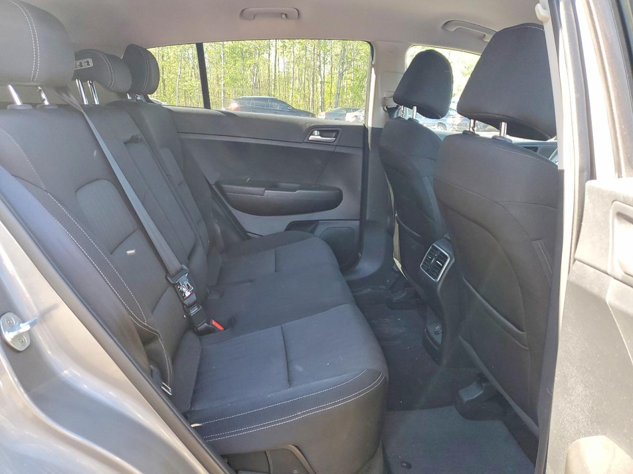 2017 KIA SPORTAGE LX photo 19