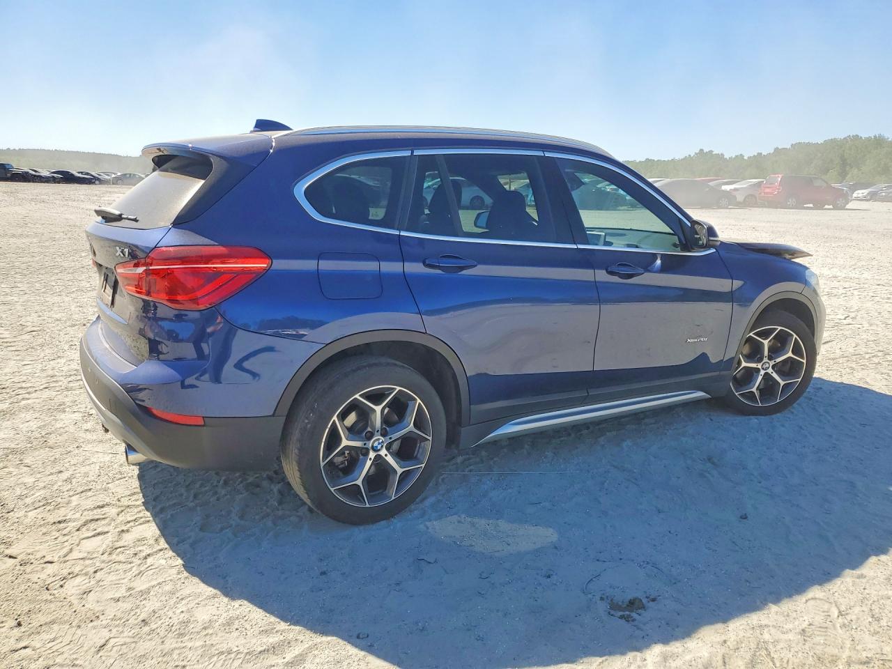2016 BMW X1 XDRIVE28I photo 5