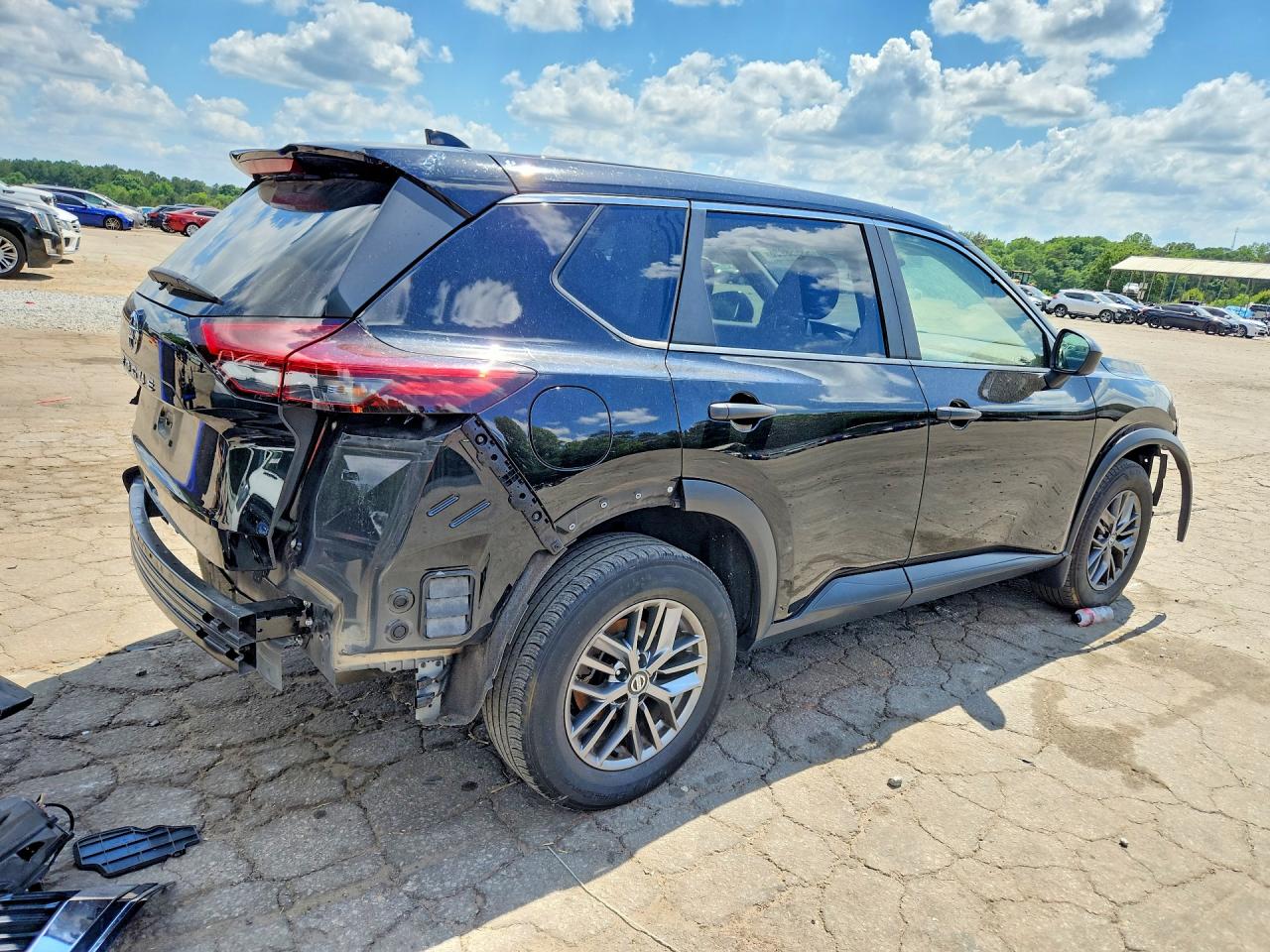 2021 NISSAN ROGUE S photo 5