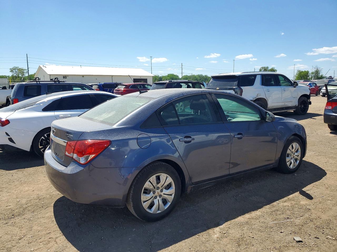 2013 CHEVROLET CRUZE LS photo 5