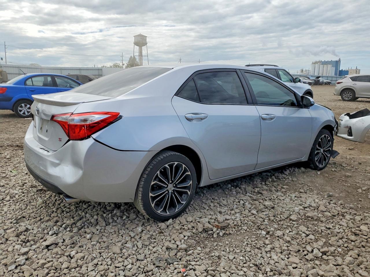 2014 TOYOTA COROLLA S PLUS photo 7