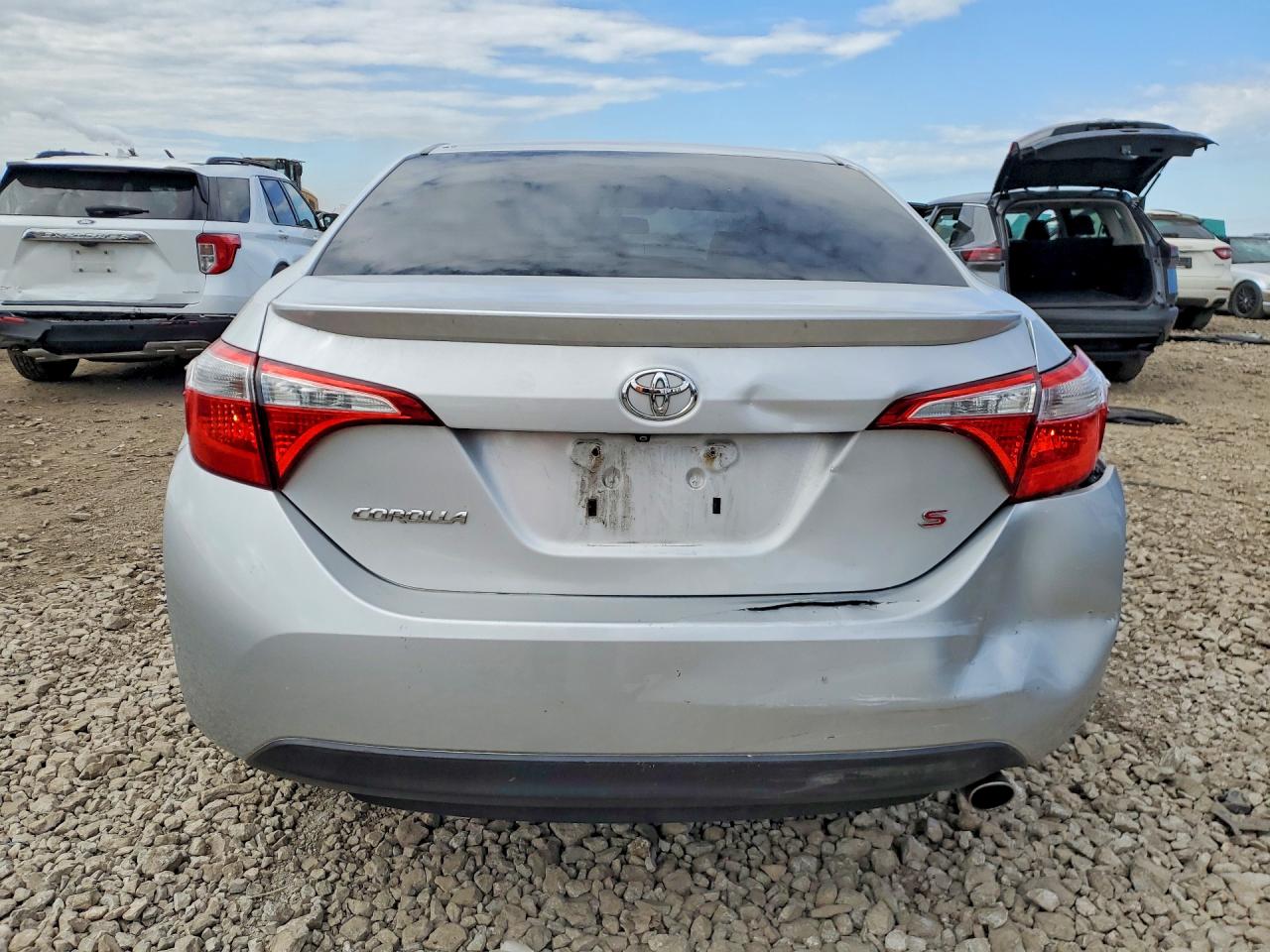 2014 TOYOTA COROLLA S PLUS photo 16