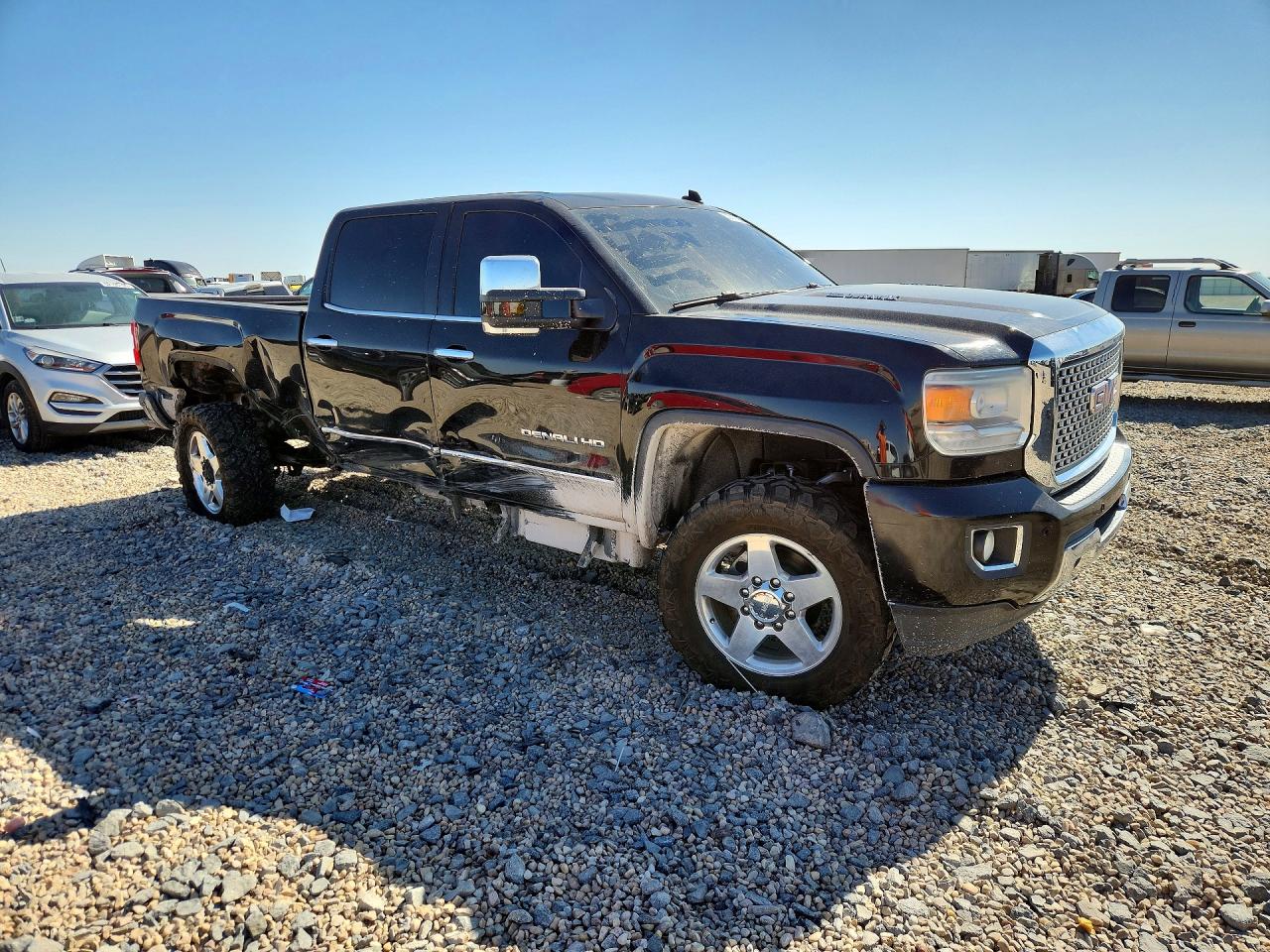 2015 GMC SIERRA K2500 DENALI photo 10