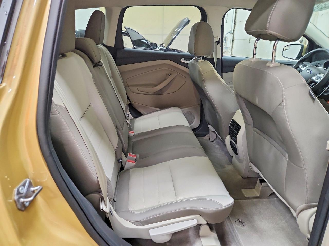 2014 FORD ESCAPE SE photo 11