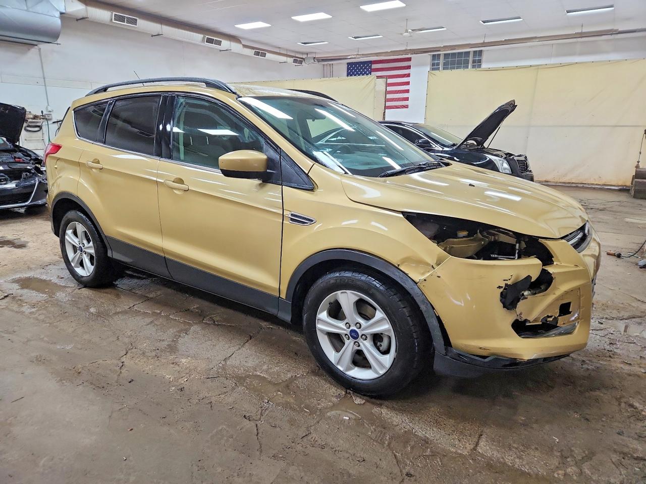 2014 FORD ESCAPE SE photo 4