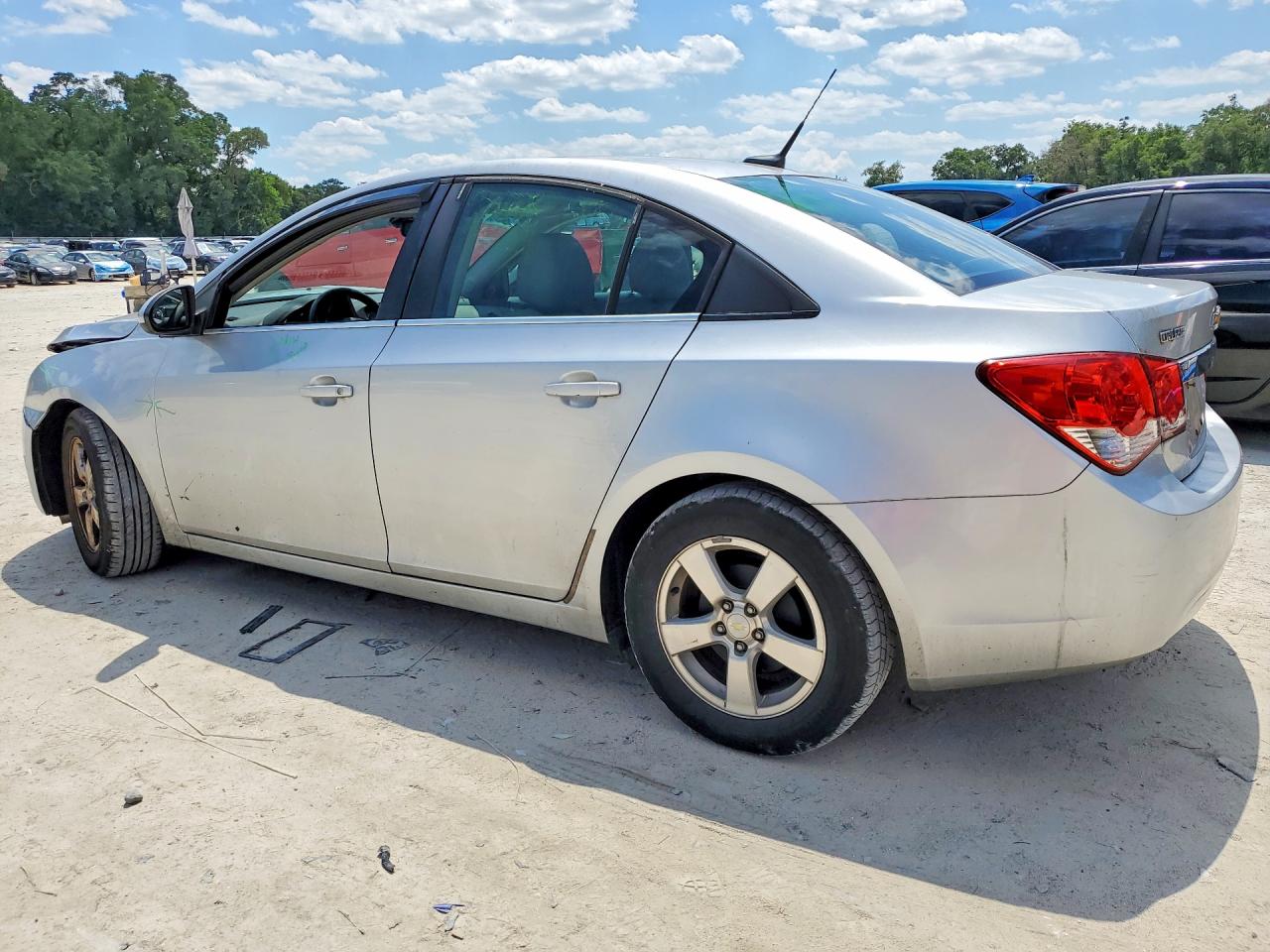 2014 CHEVROLET CRUZE LT photo 4
