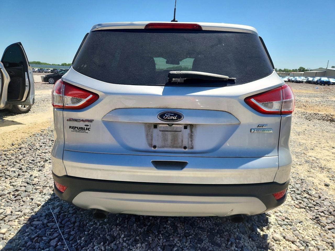 2015 FORD ESCAPE photo 16