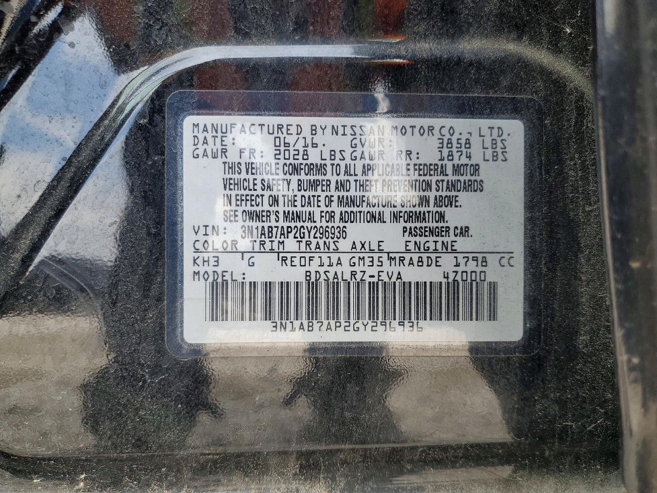 2016 NISSAN SENTRA SR photo 25
