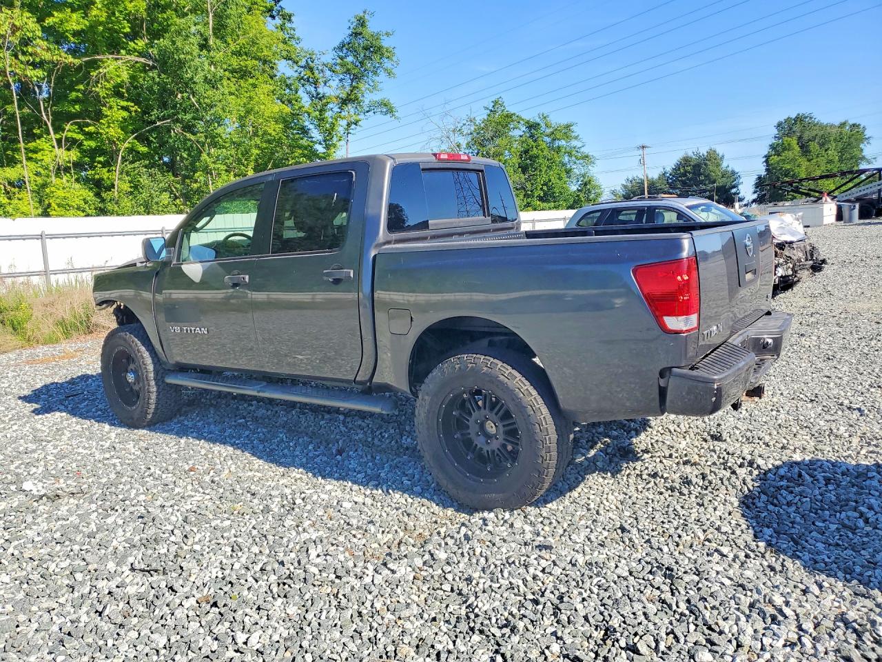 2006 NISSAN TITAN XE photo 3