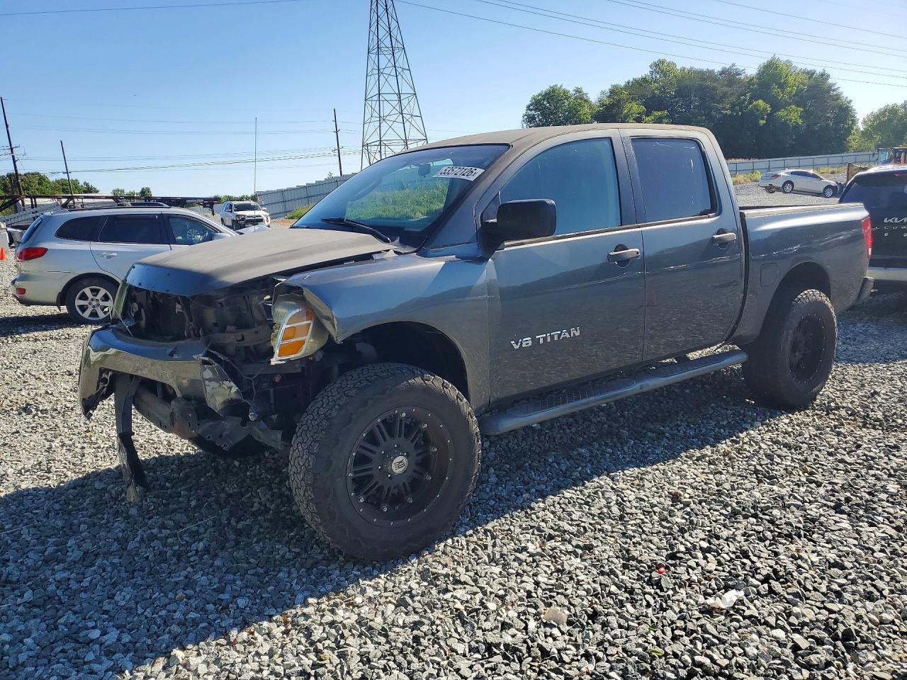 2006 NISSAN TITAN