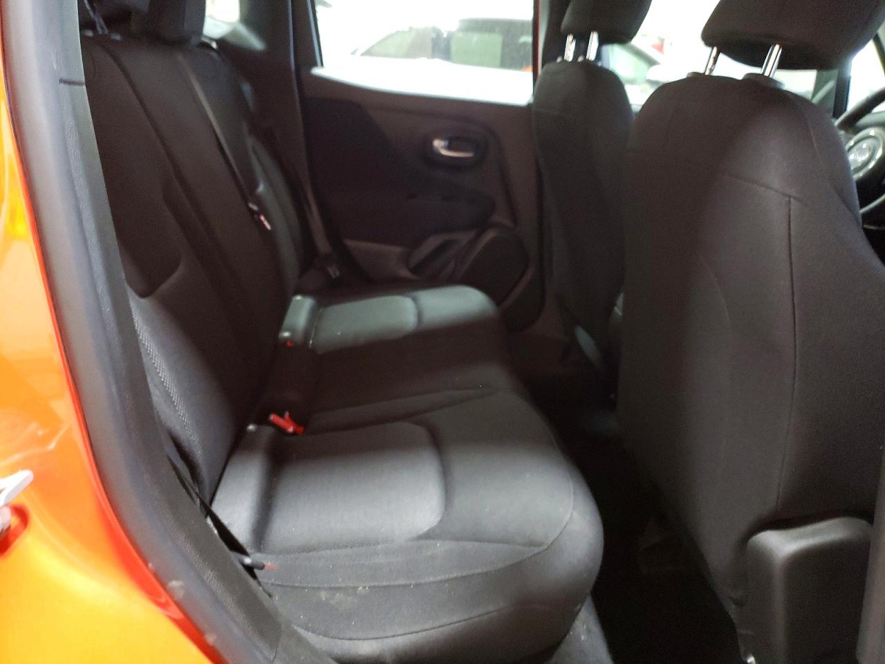 2020 JEEP RENEGADE SPORT photo 31
