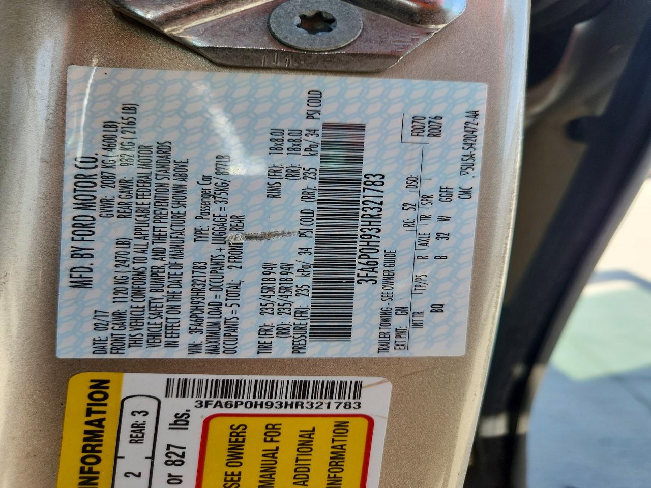2017 FORD FUSION SE photo 34