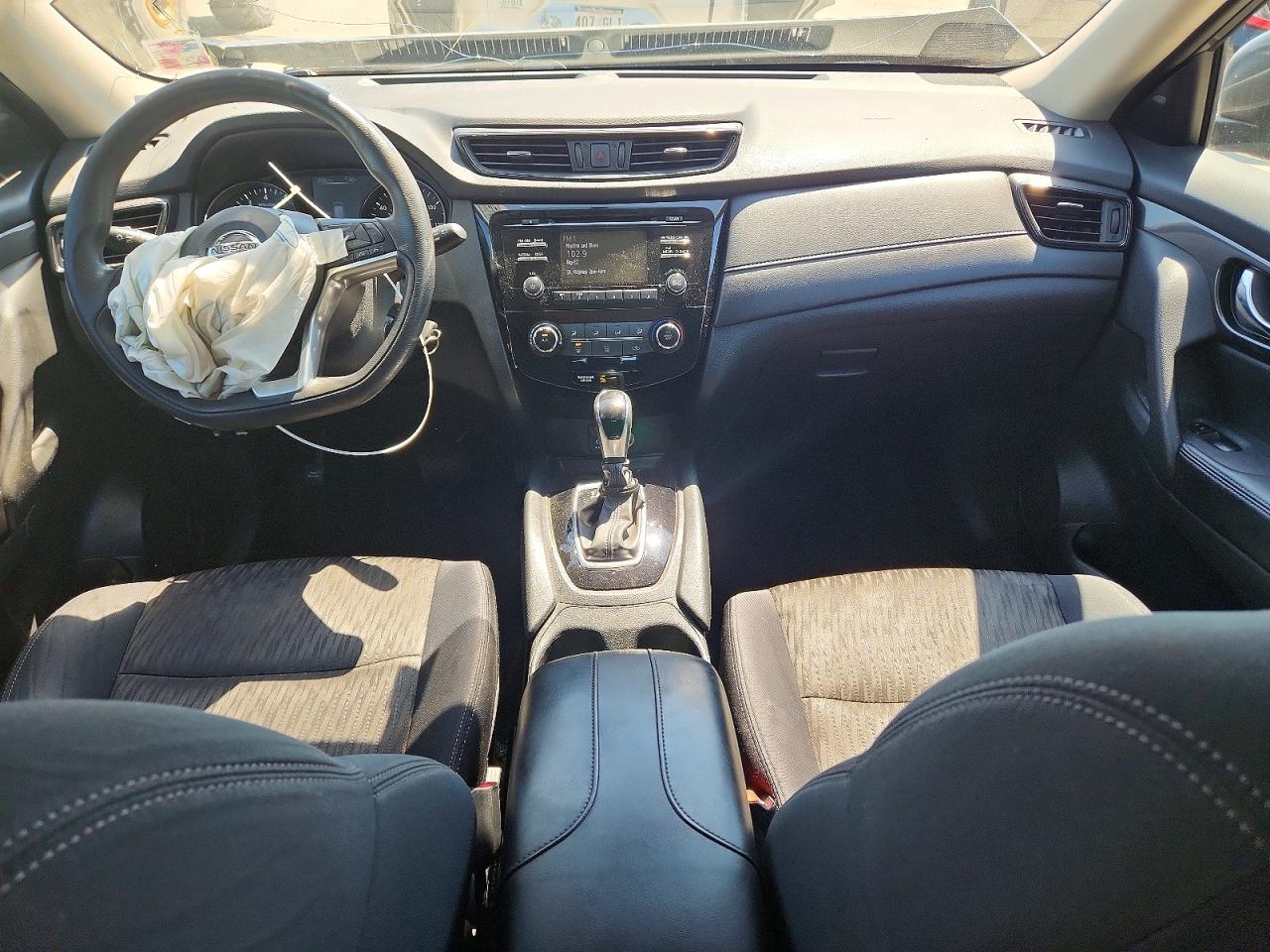 2017 NISSAN ROGUE S photo 8