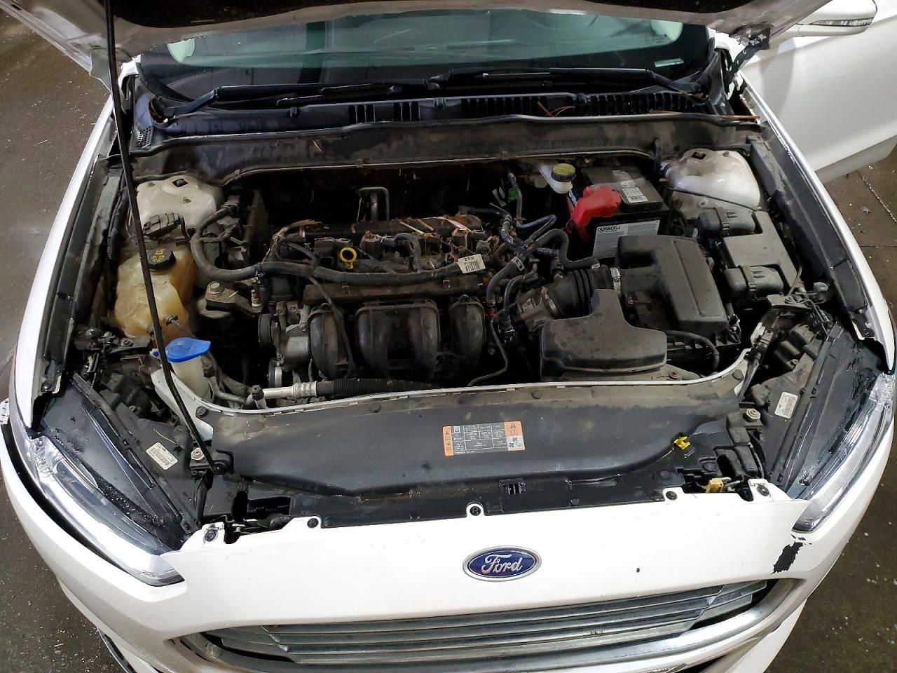 2016 FORD FUSION SE photo 31