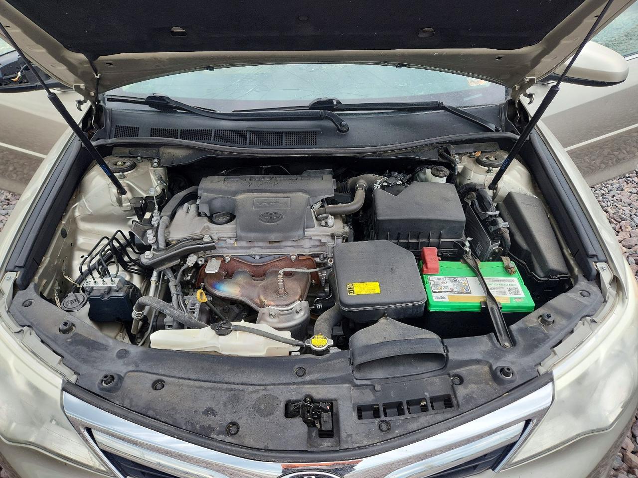 2014 TOYOTA CAMRY LE photo 31
