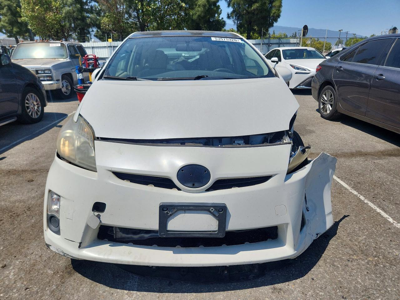 2010 TOYOTA PRIUS III photo 5