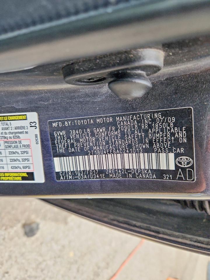 2010 TOYOTA COROLLA S photo 23