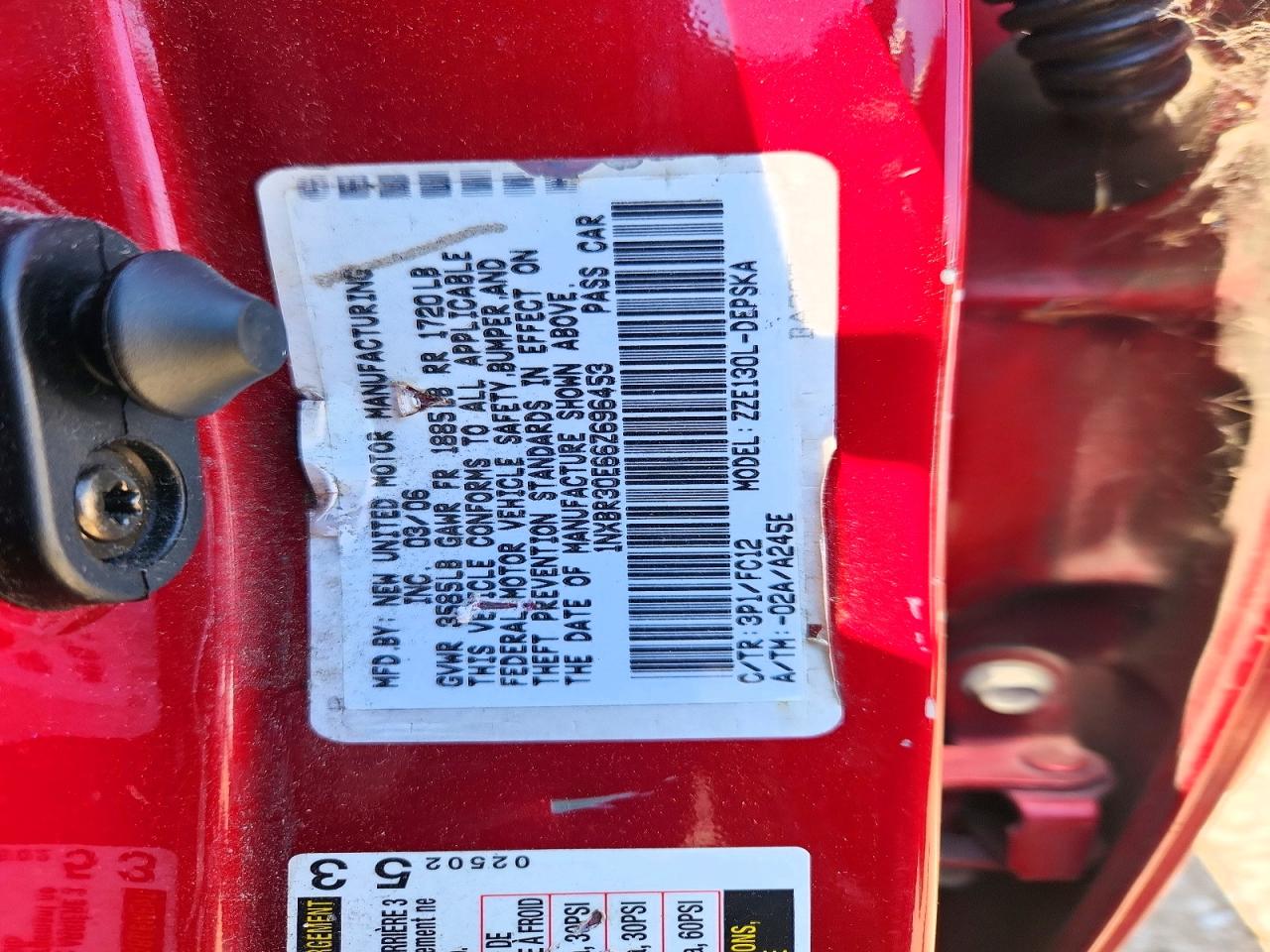 2006 TOYOTA COROLLA S photo 13
