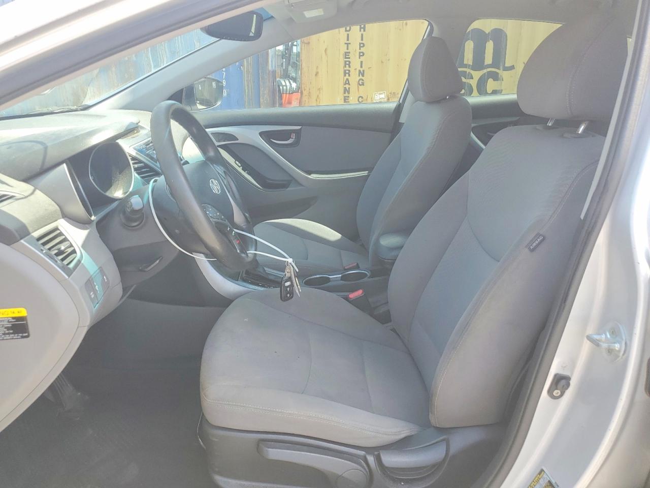 2014 HYUNDAI ELANTRA SE photo 7
