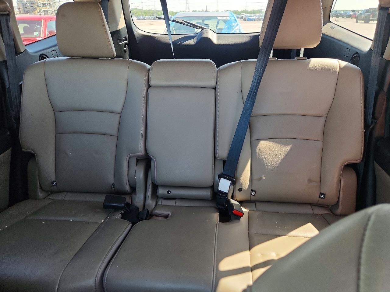2016 HONDA PILOT EXL photo 19