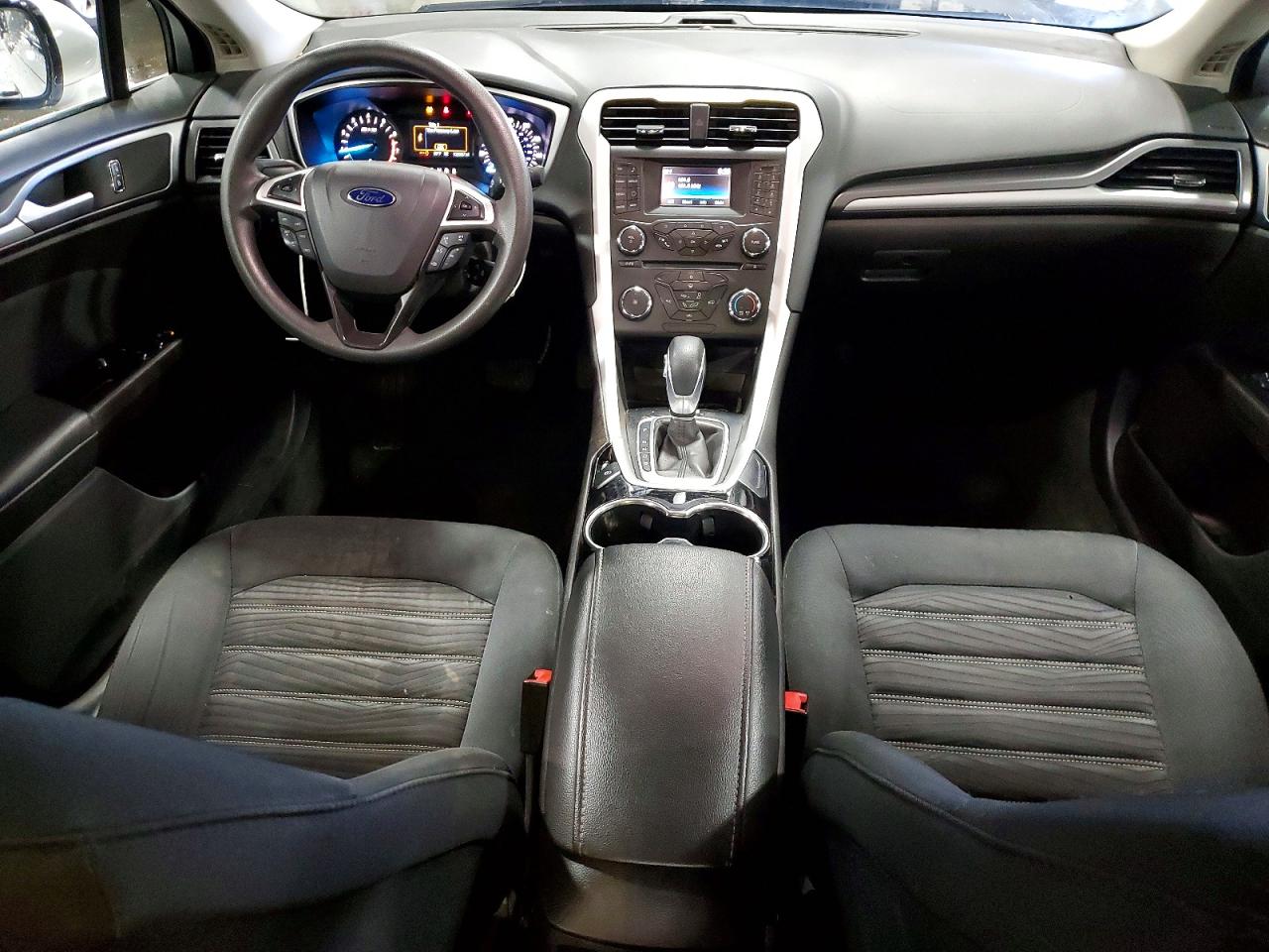 2016 FORD FUSION SE photo 22