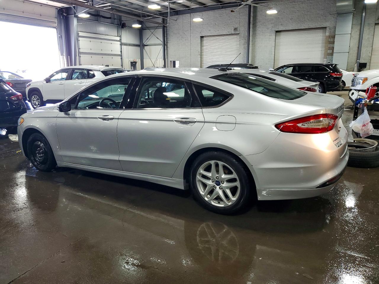 2016 FORD FUSION SE photo 4