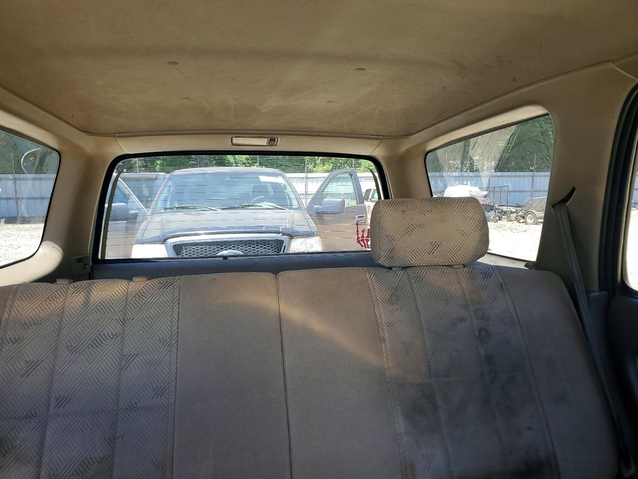 2002 TOYOTA 4RUNNER SR5 photo 19
