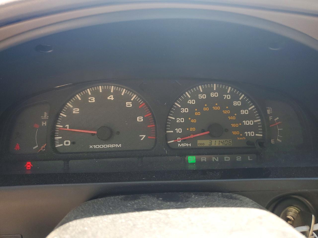 2002 TOYOTA 4RUNNER SR5 photo 17