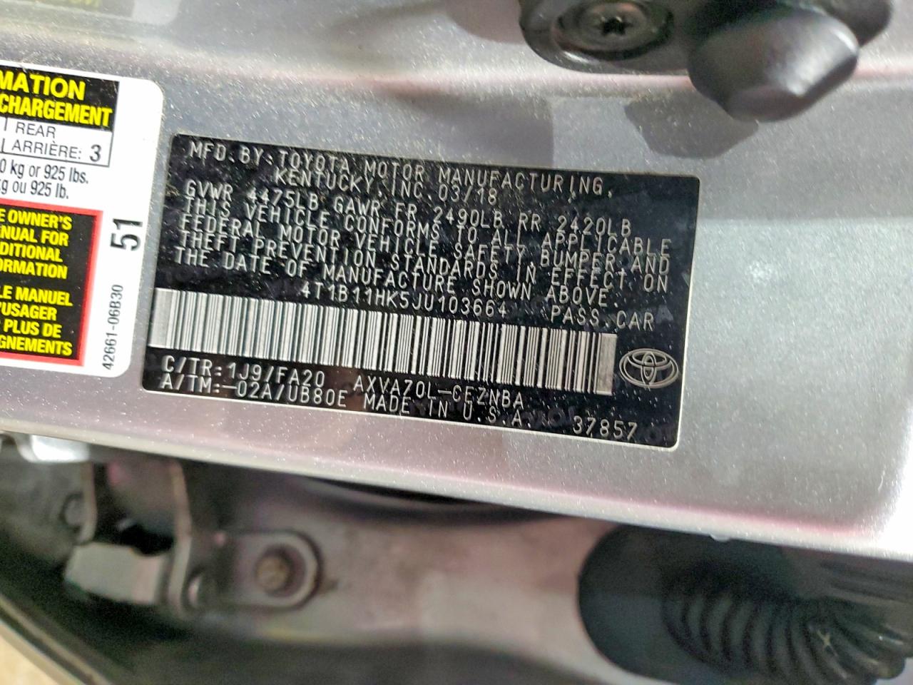 2018 TOYOTA CAMRY LE photo 34