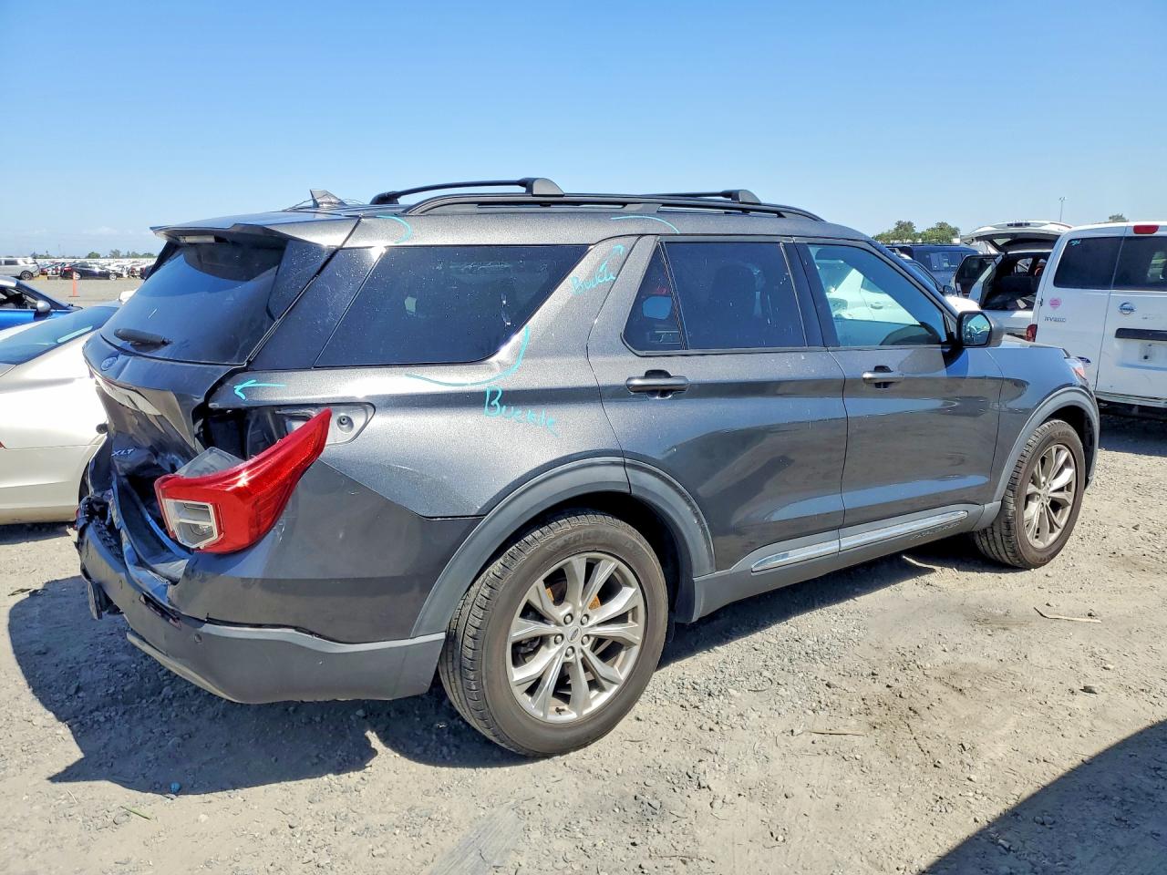 2020 FORD EXPLORER XLT photo 7