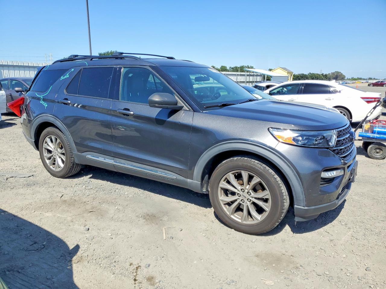 2020 FORD EXPLORER XLT photo 10
