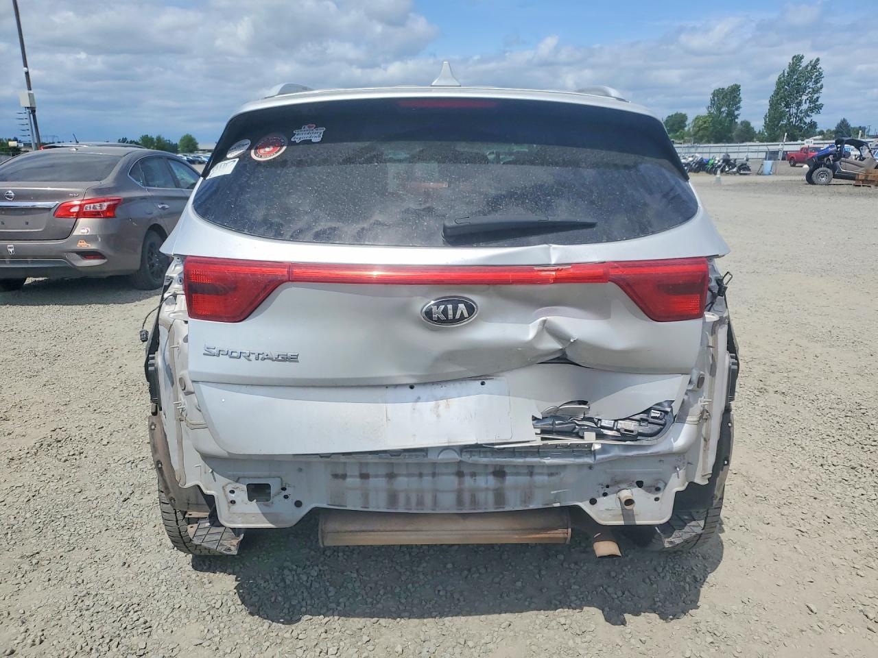 2018 KIA SPORTAGE LX photo 6