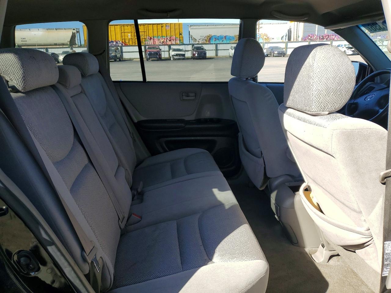 2003 TOYOTA HIGHLANDER LIMITED photo 31